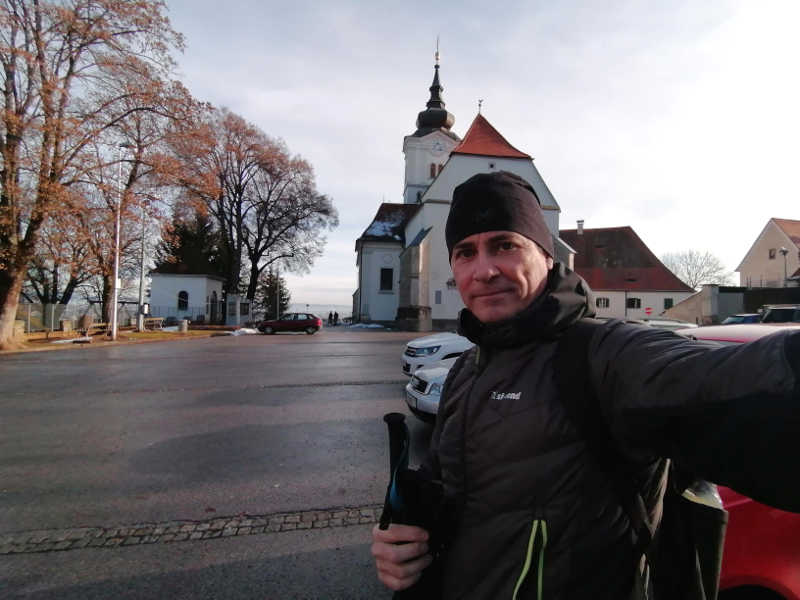 Start der Wanderung an der Kirche Wetzelsdorf, hier beginnt mein Grenzgang.