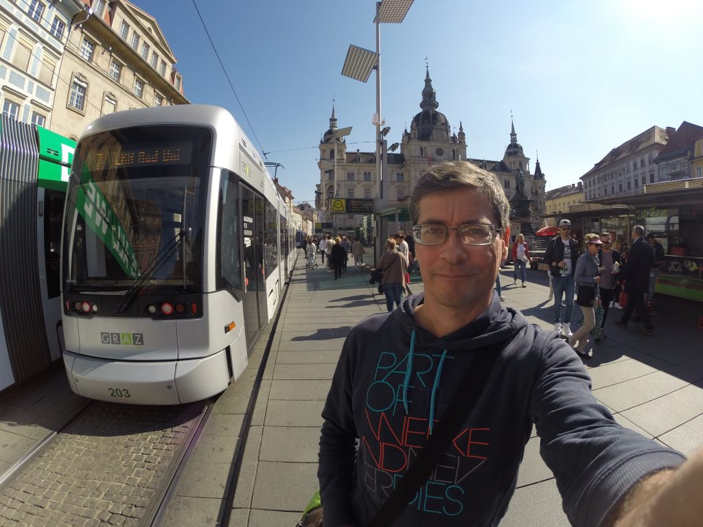 Sommer 2017 mit Straßenbahn