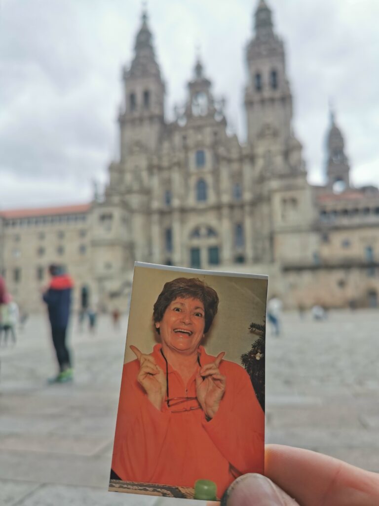 Camino Portugiese, am Praza do Obradoiro in Santiago angelangt. 