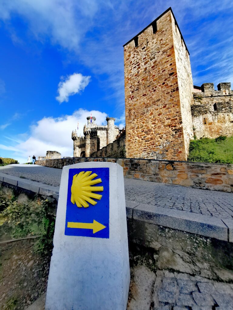 Camino Frances mit Ultra-Light Gepäck, in Ponferrada